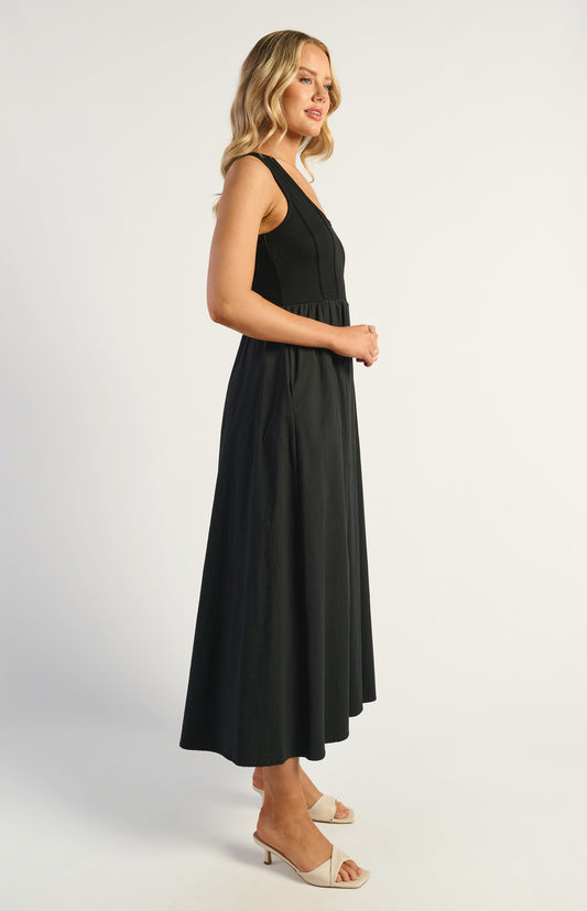 Monique Contrast Dress Black